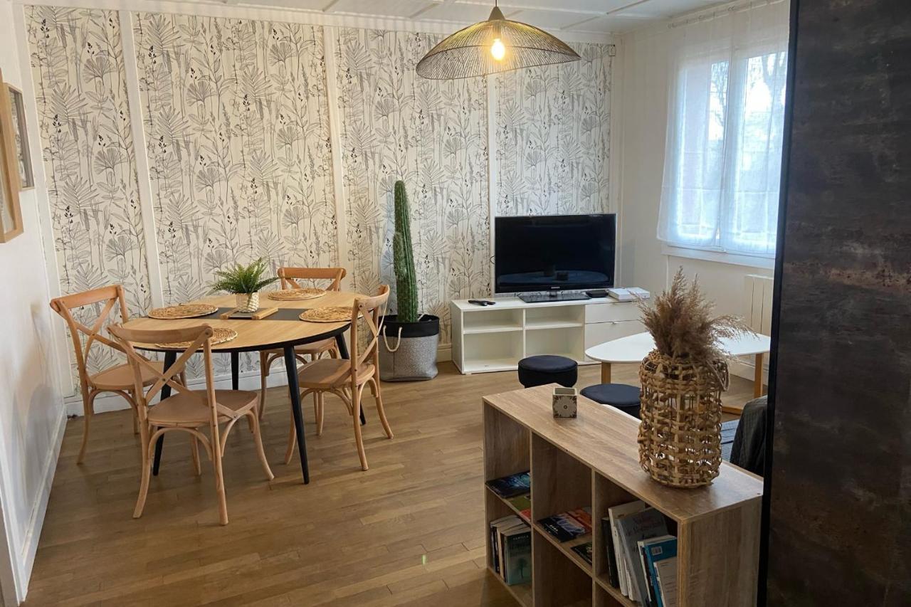 הוילה אמבואה Maison De Vilvent Garden Calm And Gentleness 5 Minutes From The Chateau מראה חיצוני תמונה